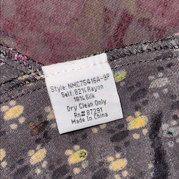 Johnny Was Size Petite Extra Small Velvet Kimono Wrap Jacket Floral Print Artsy - Picture 15 of 16